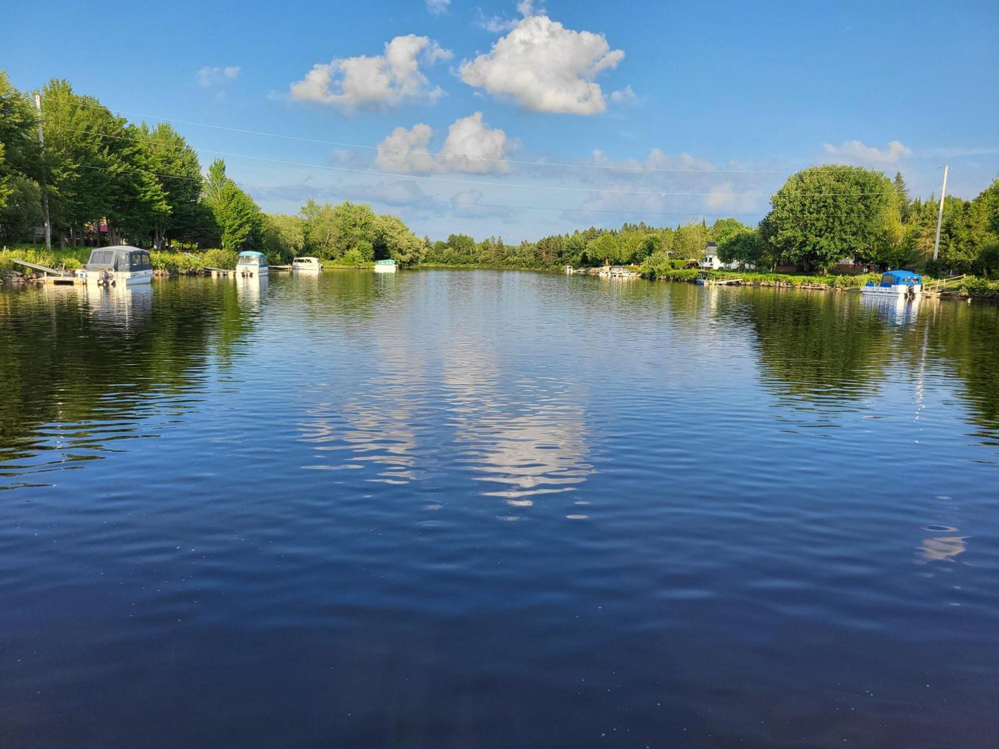 Le Reflet De La Riviere B&B Weedon-Centre Eksteriør billede